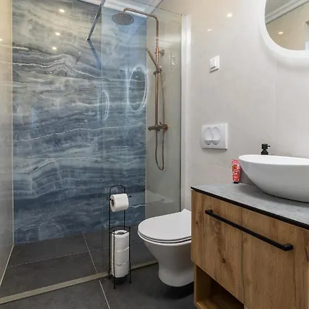 Gasthuis Studio Apartment Simba